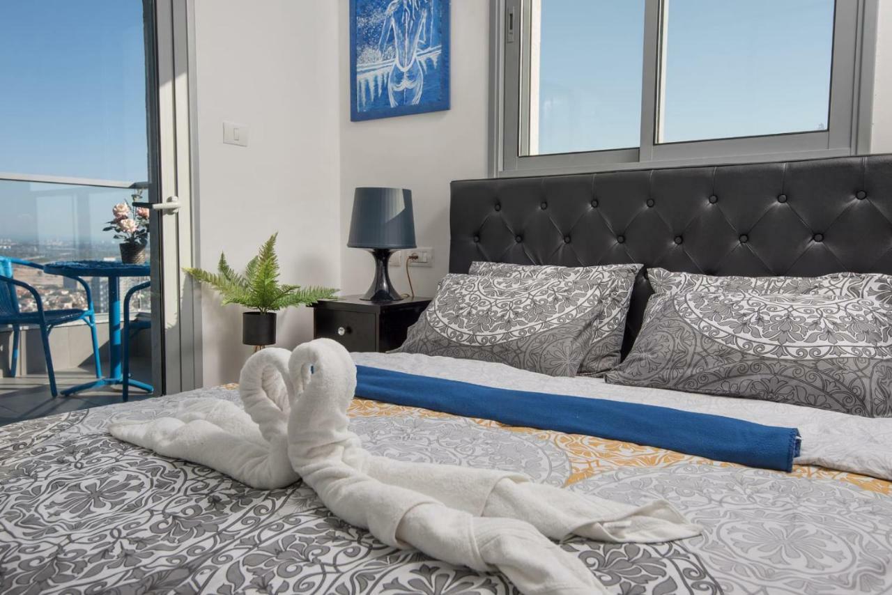 35Th Floor 4 Rooms On The Sea Bat Yam Exterior photo